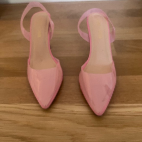 Chase + Chloe pink kitten heels with PVC clear detail - Picture 5 of 5